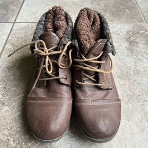 Size 9 winter boots